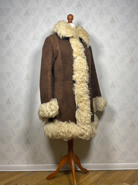 Iconic authentic vintage 60s 70s real lamb fur af… - image 6