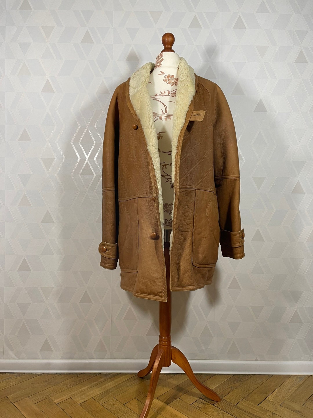 Italian Liberty Styled in Italy Vintage Lambskin Padded Mens