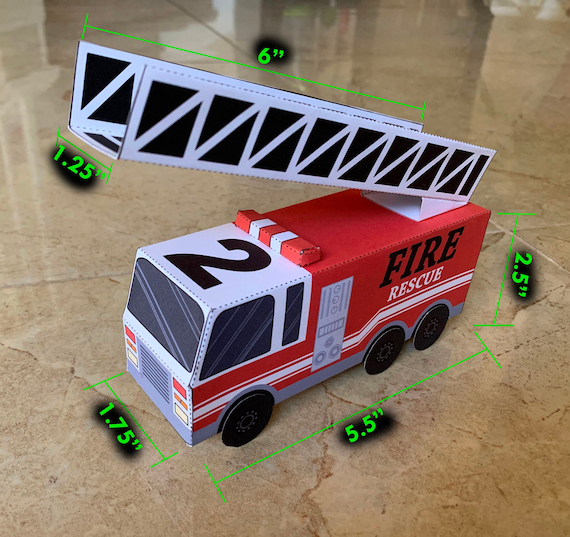 Camion dei pompieri Giocattolo/decorazione di carta -  Italia