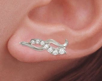 Pendientes trepadores de plata de ley originales con pasador para orejas. Pendientes trepadores de circonita cúbica con curva en S para orejas perforadas o no.