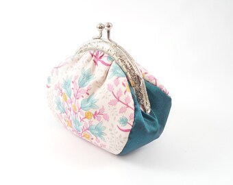 Cute Coin purse, Floral coin pouch, Clasp purse, Fabric purse , Metal Frame Purse, Gift for Her