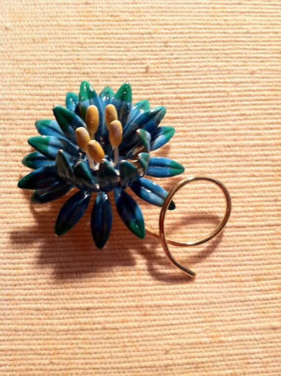 60's Blue Enamel Flower Pin