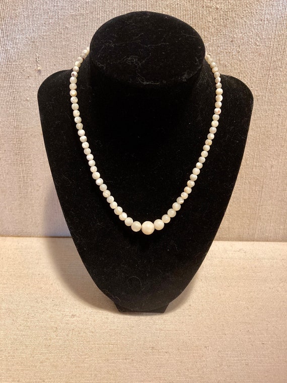 30s Mother-of-Pearl Necklace