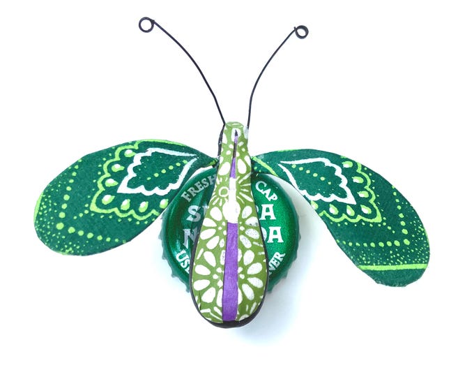 Spring Green Bug Bottle Cap Refrigerator Magnet