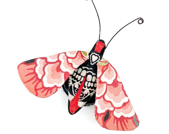 Red Petals Moth Bottle Cap Refrigerator Magnet