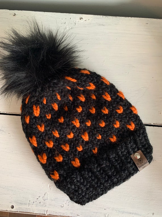 Women\'s Orange Winter Warm Knitted Beanie Faux Fur Pom Knit Skull Style Hat Cap Amazon.com: REDESS Womens Winter Knitted Beanie Hat Warm  main image 3