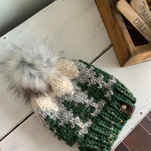 Christmas Tree Knitted Hat with Fur Pom - green brim/Evergreen Tree Hat