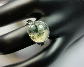 Sterling silver ring with moss agate 14 mm size 17.5