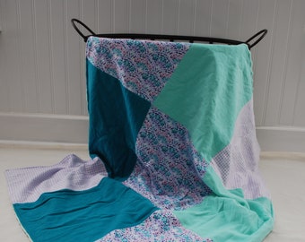 Floral Patchwork Baby, Kleinkind Mädchen Decke - Lila, Minze und Petrol Decke, Floral Kinderzimmer Dekor, Baby-Dusche-Geschenk, Minky Baby-Decke