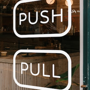 PUSH PULL Calcomanías para puerta, juego de 2 calcomanías, calcomanía de vinilo de señal de puerta de empuje, calcomanía de vinilo de puerta de tienda, calcomanía de vinilo de puerta de ventana de tienda de negocios