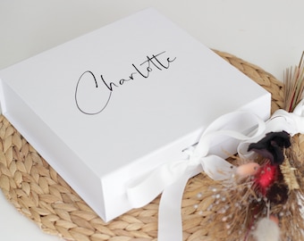 Coffret cadeau de luxe, Coffret anniversaire, Coffret souvenir, Coffret cadeau personnalisé, Coffret cadeau de demoiselle d'honneur, Coffret cadeau mariage, Coffret proposition de demoiselle d'honneur