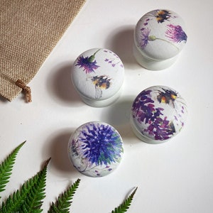 46mm/ 52mm/ Wooden decorated handles.