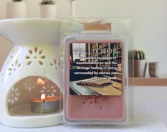 Wanderlust Collection Wax Melt Clamshell, Vellichor: Cacao, Pistachio, Labdanum, Coffee, Tuberose, Tonka, Oakmoss, Vanilla, Dusty Book Pages