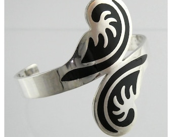 Taxco Mexico Sterling Silver Black Enamel Inlay Cuff Bracelet 925 6.75 Inch Fit