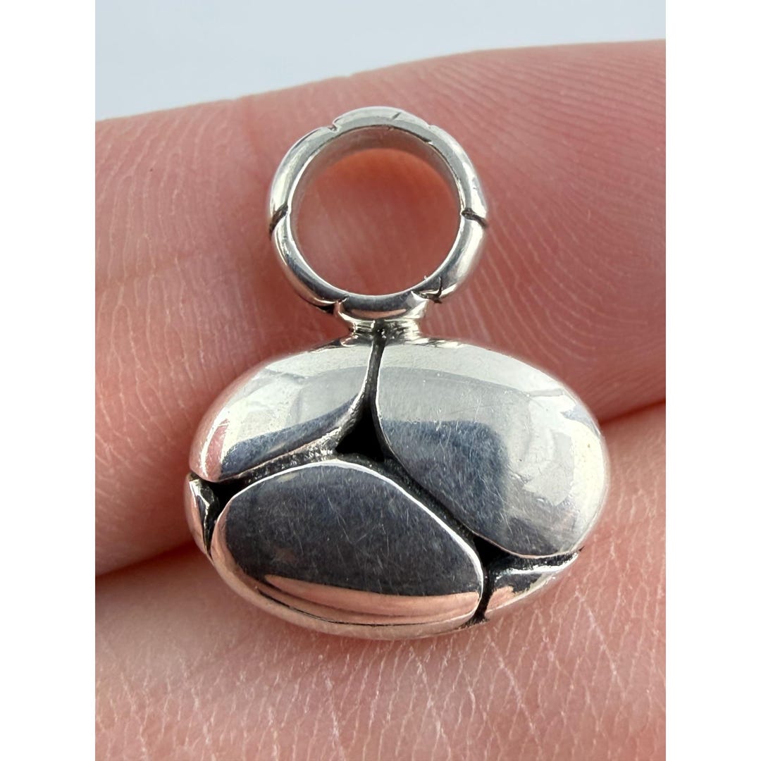John Hardy Sterling Silver Pebble Kali Small Pendant Charm 14mm Width 2 ...