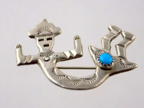 Dynamic Vintage Native American Zuni Blue Gem Turquoise Sterling Silver Hinge Bracelet Signed Dynamic Vintage Native American Zuni Blue Gem Turquoise Sterling Silver Hinge Bracelet Signed