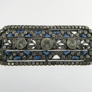 Art Deco Unmarked Sterling Silver White and Blue Paste Glass Brooch Pin AS IS