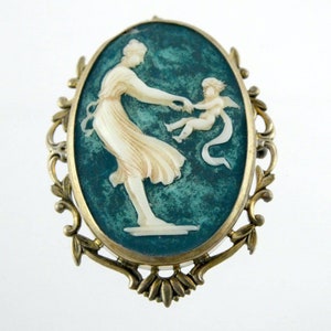 Vintage Sterling Silver Blue and Cream Ceramic Cameo Brooch Pin 925 8.6g Cherub