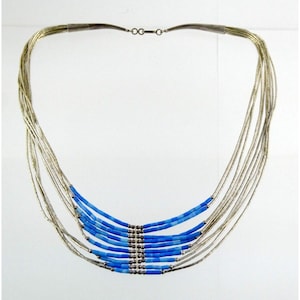 Collier en argent sterling du sud-ouest avec 10 brins d'argent liquide en denim lapis