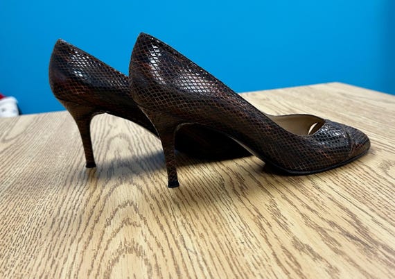 Stuart Weitzman Python Platform Peep-Toe Heels Sz… - image 3