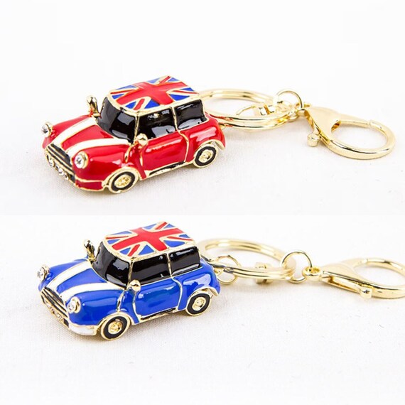 Pequeño llavero de mini coche con techo Union Jack -  España