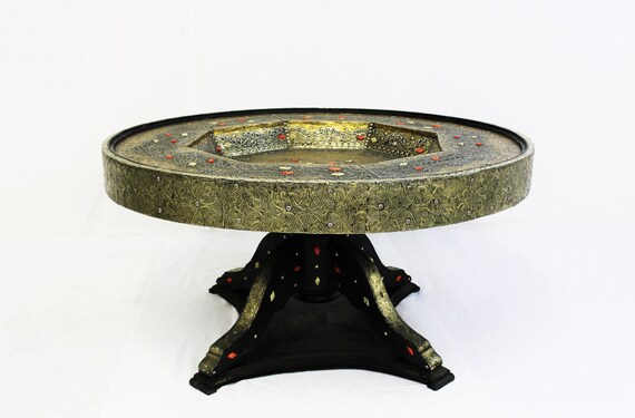 Moroccan Round Table