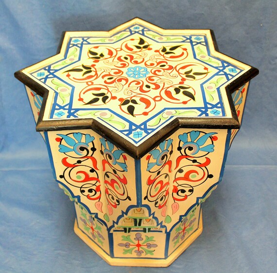 Moroccan Star Table Large White