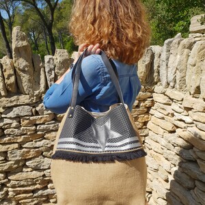 Sac Cabas Pois Chic, toile de jute, coton à pois et simili cuir image 3