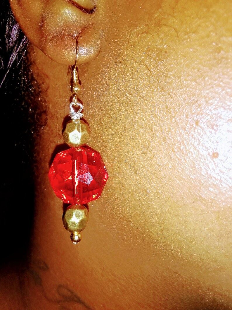Red necklace set