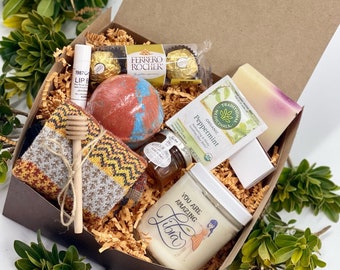 Libra Zodiac Birthday Gift Box, Spa Gift Set