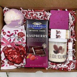 Hygge Gift Box, gift for mom, I love you mom gift, Sending a hug, mom birthday gift, hygge mothers day, mom gift basket, mother&#39;s day gift,