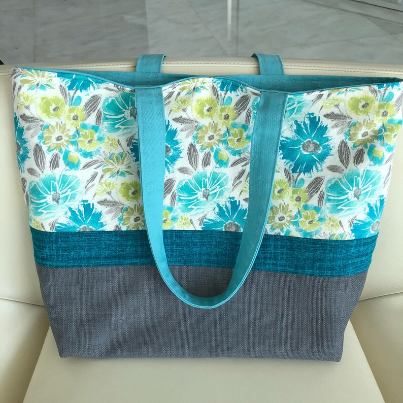 JeNoelle Freshly Floral Tote