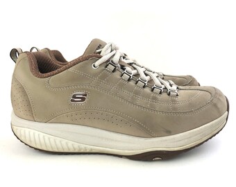 skechers flatforms