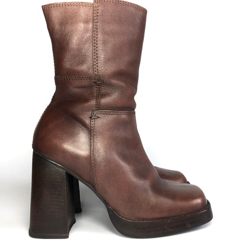 platform square toe boots