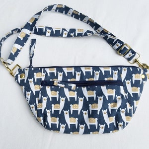Llama-Themed Canvas Fanny Pack, Travel Bag, Hip Pack, Crossbody Bag, Bum Bag