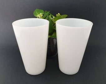 REDUCED Late 50s Expandable White Milk Glass and Silvertone Cha Cha Bangle