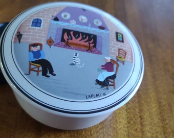 Villeroy & Boch Luxembourg Naif Pattern "By The Fireside" 2-piece Lidded Round Dish Vitro-Porcelaine 4" Lidded Candy Box Trinket Dish