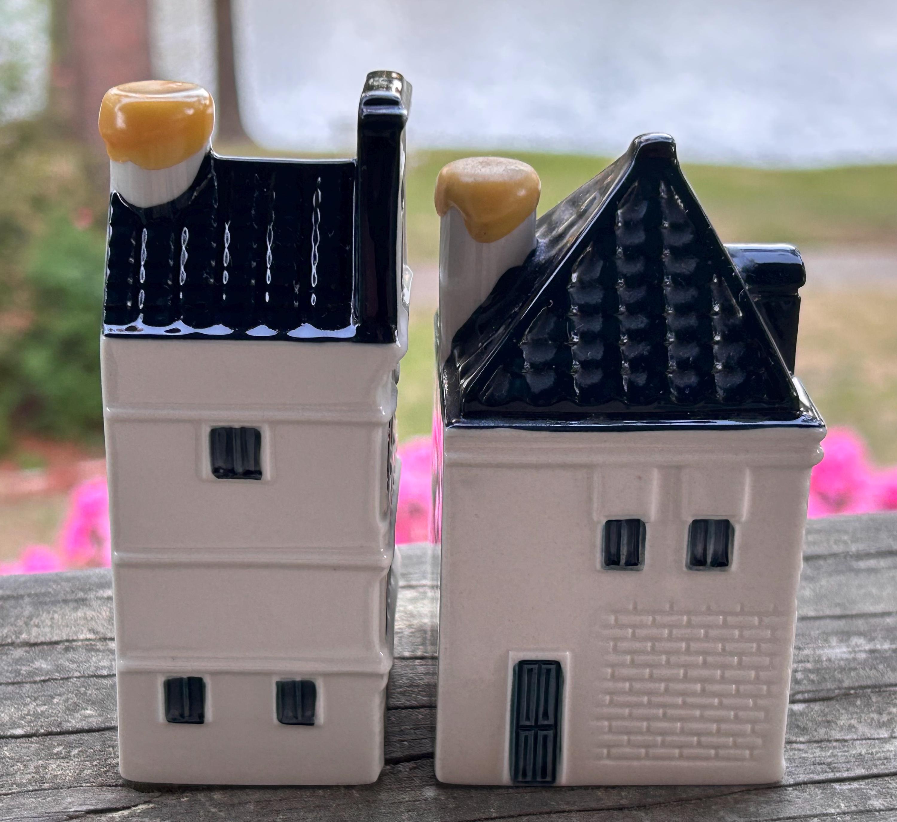 KLM Blue Delft House #61 or 64 Sealed Miniature Delft House KLM