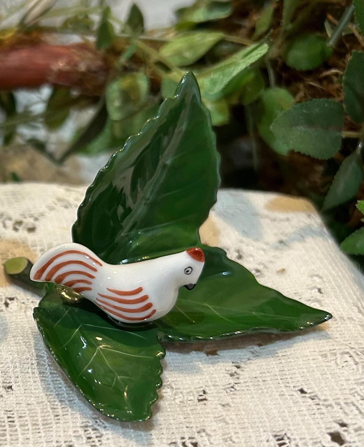 HEREND Chicken Rooster on Leaf Place Card Holder 6419 or Herend