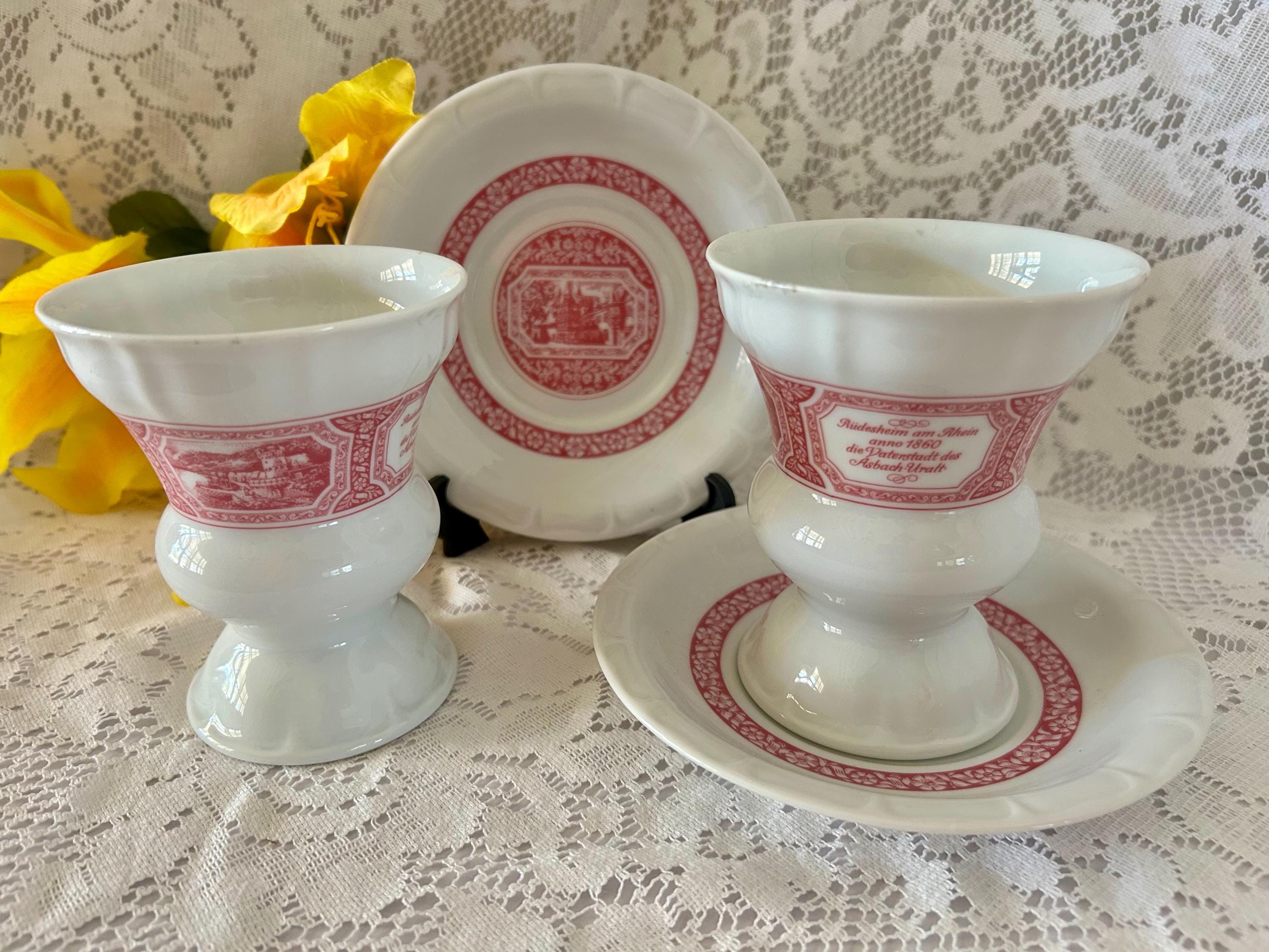 2pc Heinrich Porcelain Kaffee Cup W/saucers From Rudesheim Germany