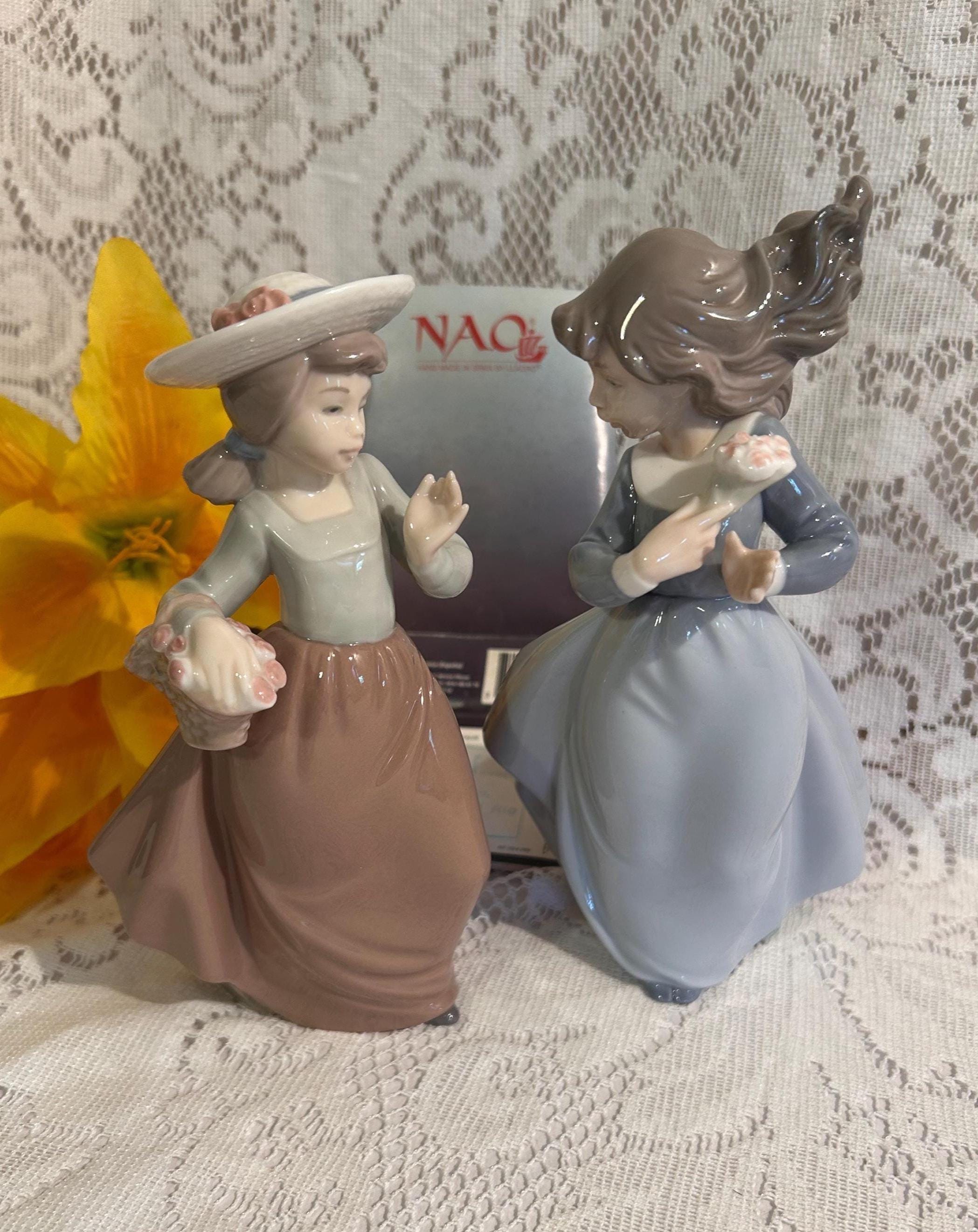 Nao by Lladro 