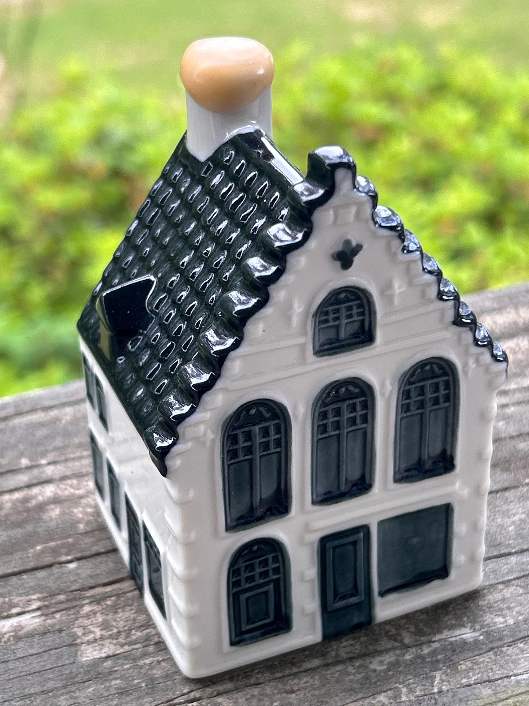 KLM Delft House #49 – 1980 BOLS Royal Distilleries Holland