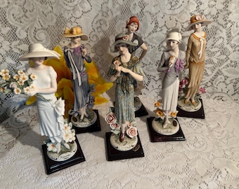 Italian Giuseppe Armani Figurine / Florence Lady With Poppies