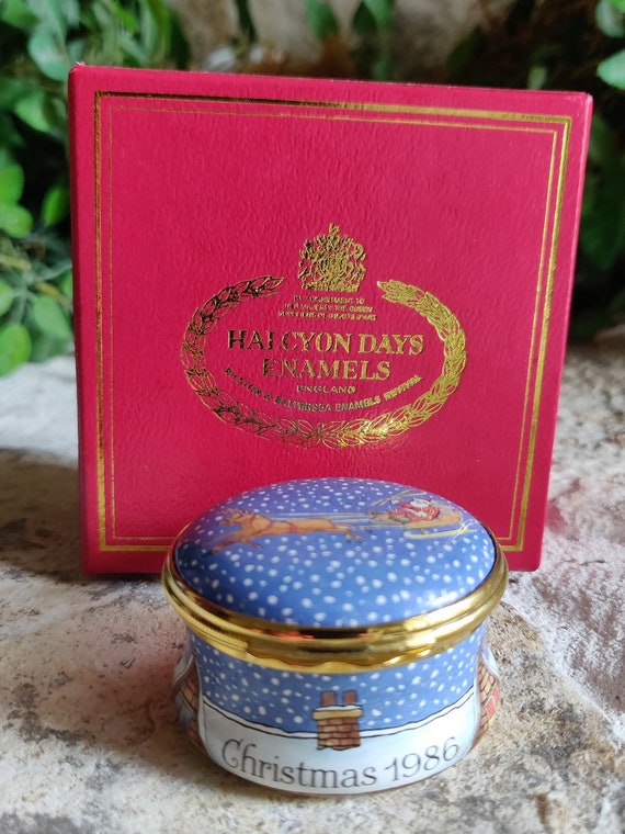 1986 Halcyon Days Enamels BOXED Christmas Santa Christmas Eve