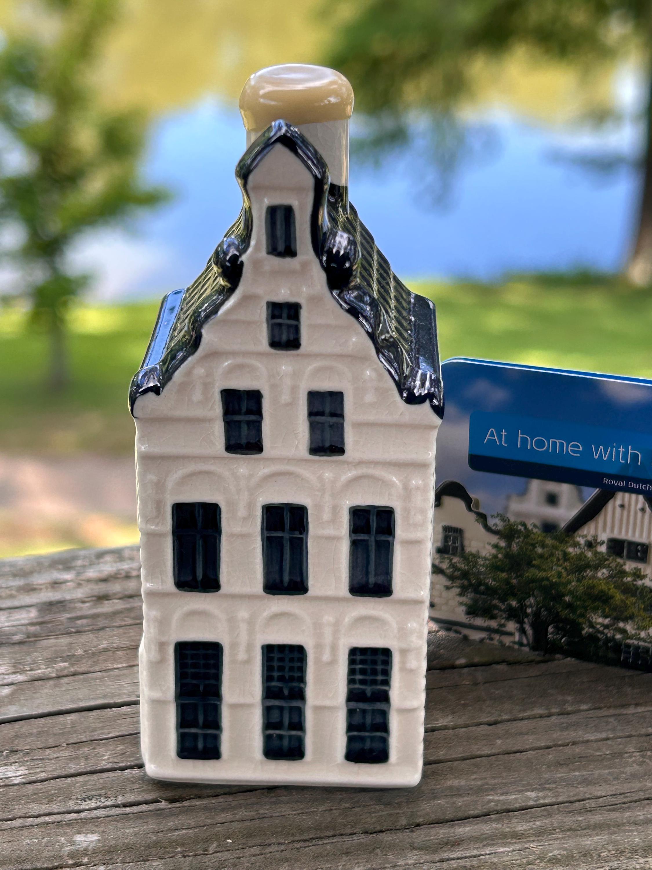 KLM House #25 Corked Sealed Miniature KLM BOLS Blue Delft Canal