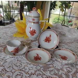 Herend Individual 5" Tea Coffee Mocha Pot 613 Demitasse Cup & Saucer 711 AOG  Herend Demitasse Cup and Saucers Apponyi Rust Chinese Bouquet