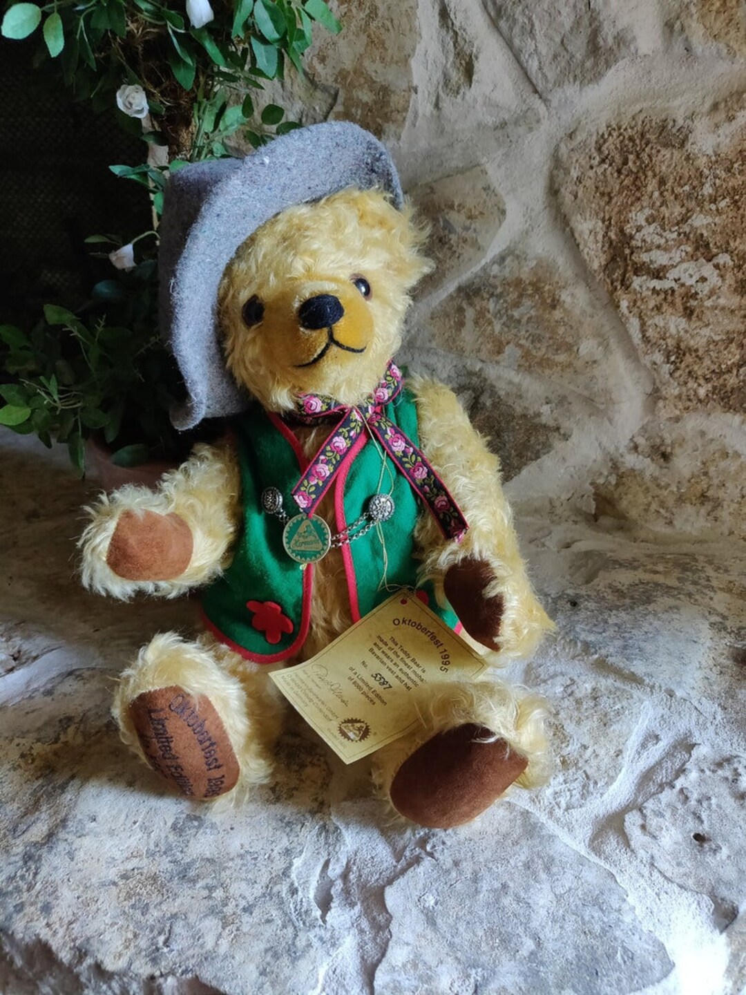 Oktoberfest Bear 1995 Hermann Growler Bear Limited Edition #5587