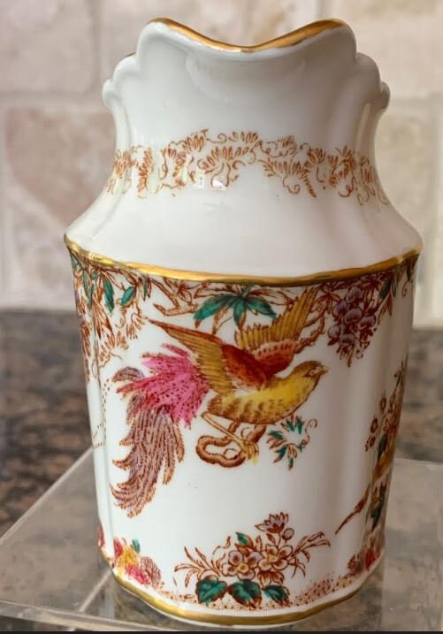 Royal Crown Derby Olde Avesbury Creamer Pitcher Bone China Made in