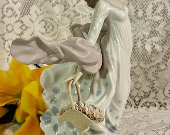 Lladro Spring Splendor Large 11