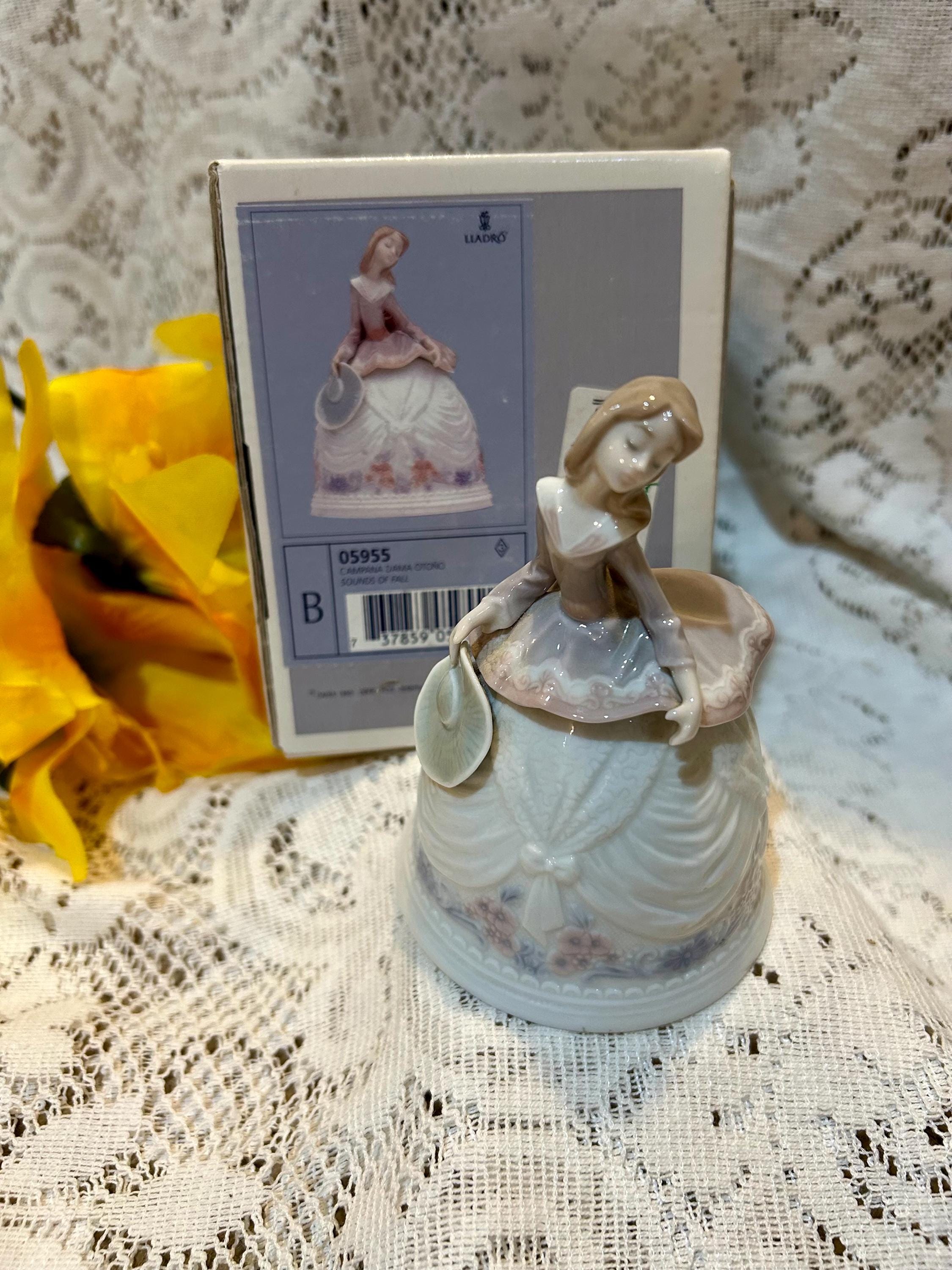 BOXED Lladro Glossy Bell 5955 Sounds of Fall Bell Retired Original